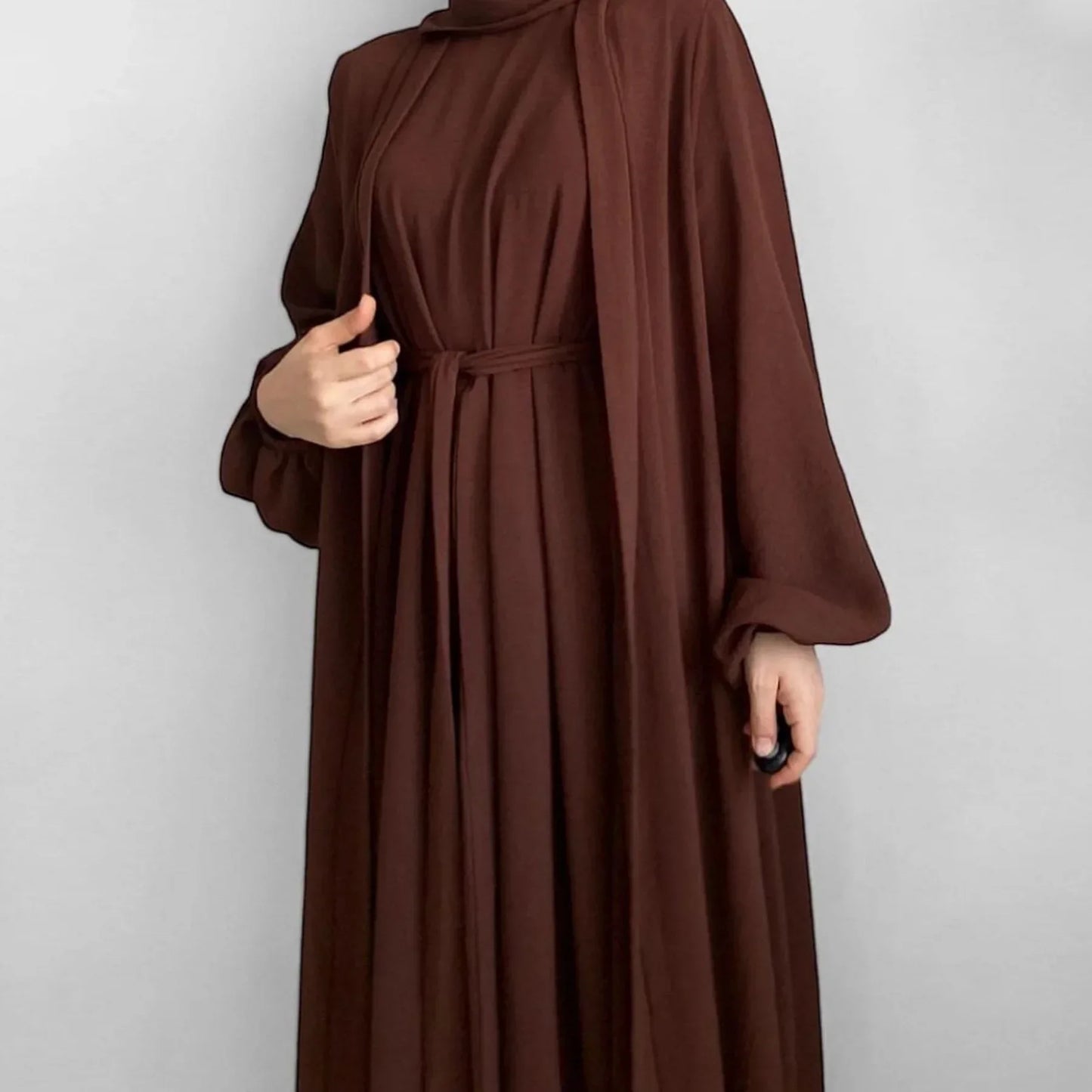 Ensemble kimono et robe intérieure Dubaï Ramadan luxe