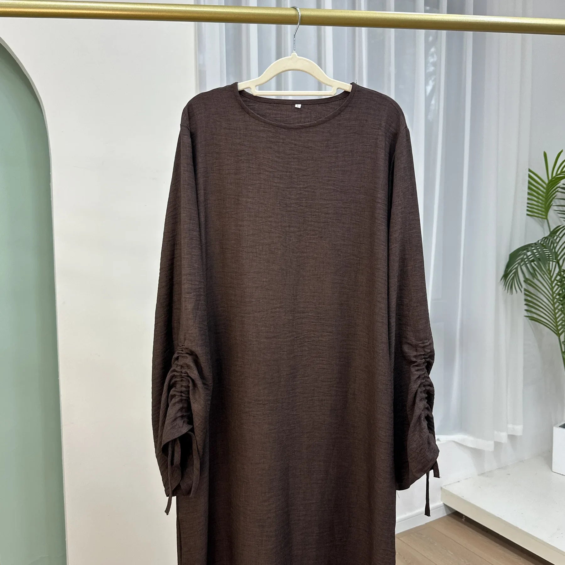 Abayas modernes de qualité pour femmes musulmanes, style Dubai et Turquie