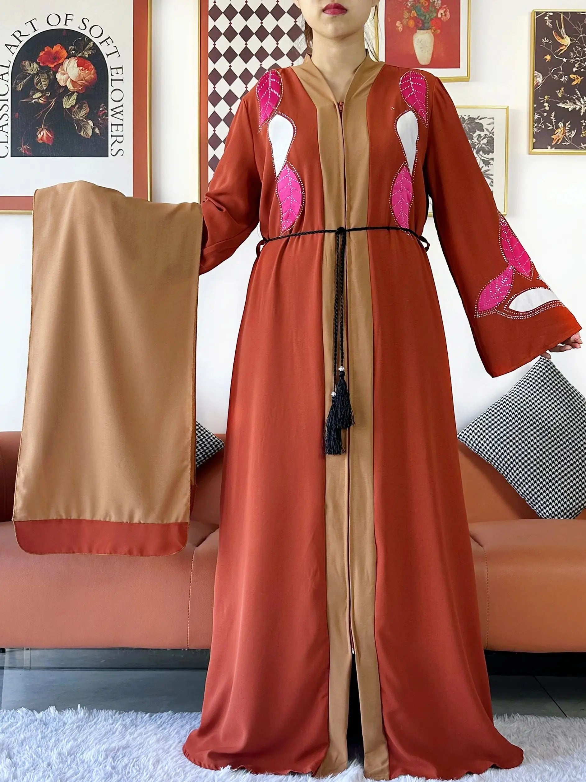 Robe de soirée en mousseline de soie pour femmes : élégance islamique