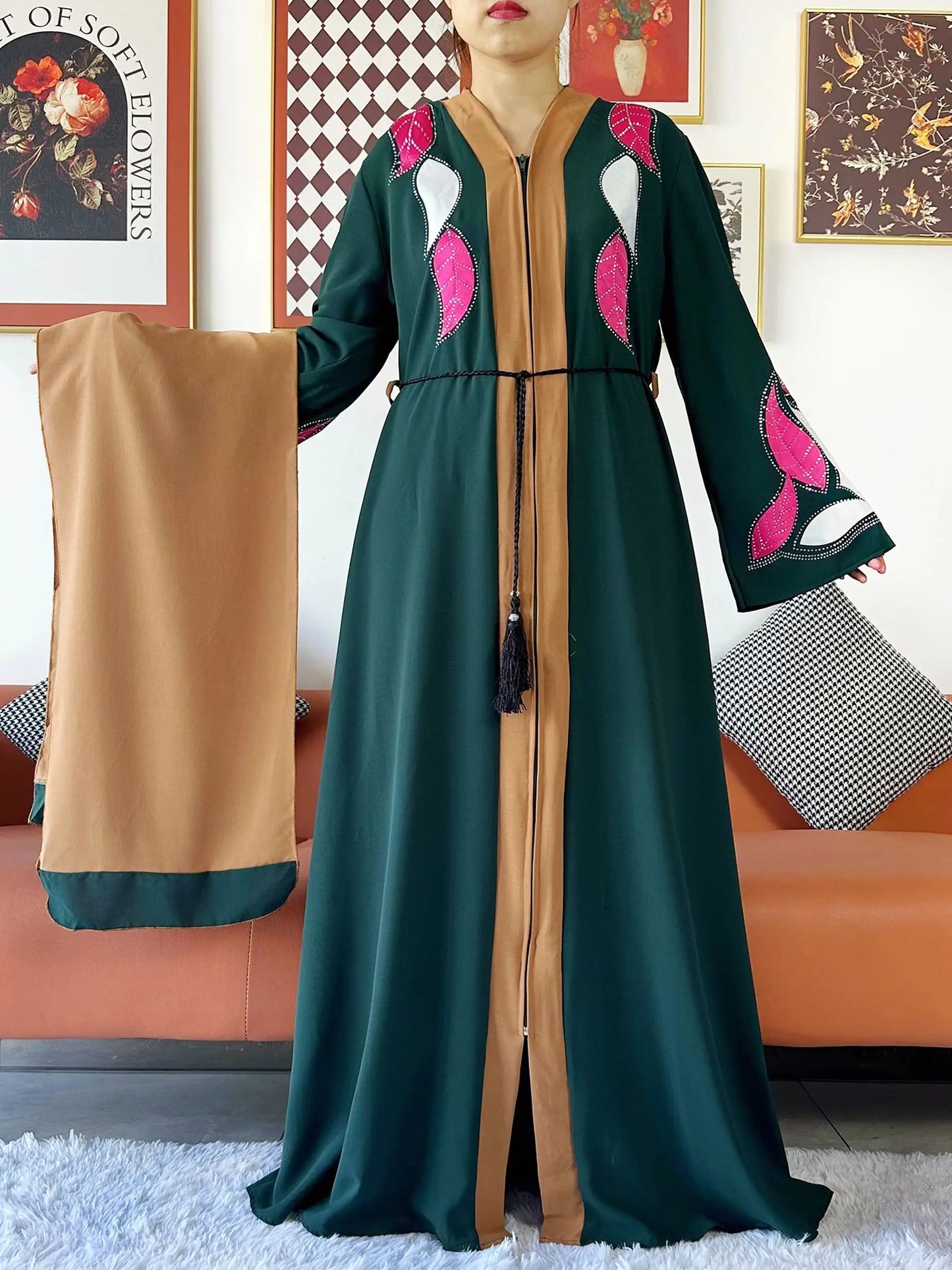 Robe de soirée en mousseline de soie pour femmes : élégance islamique