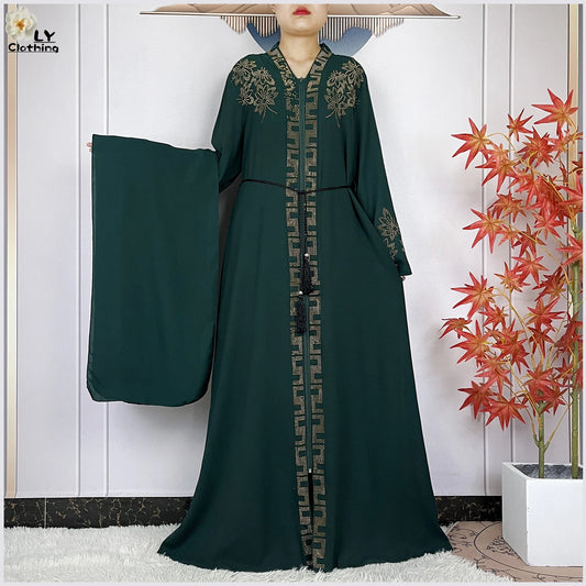 Abaya en mousseline de soie avec turban - tenue de soirée élégante