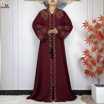 Abaya en mousseline de soie avec turban - tenue de soirée élégante