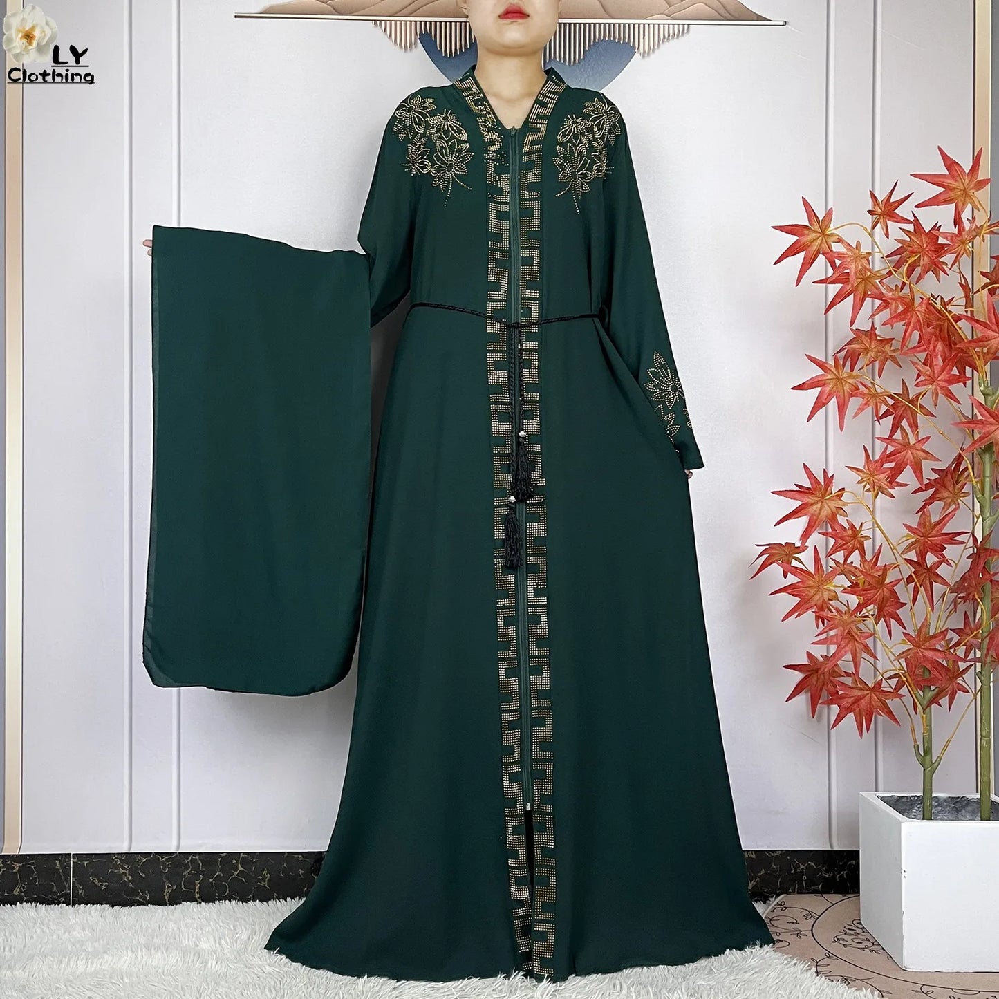 Abaya en mousseline de soie avec turban - tenue de soirée élégante