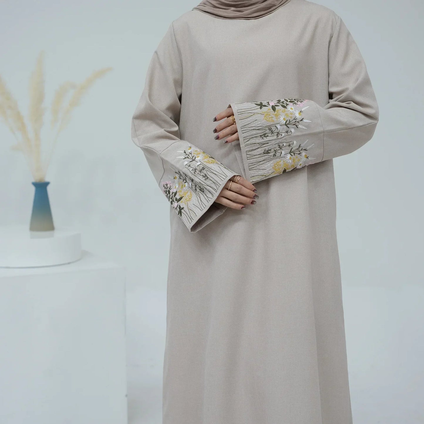 Abaya en lin de coton brodé - hijab turc Dubaï, caftan Ramadan - robe décontractée