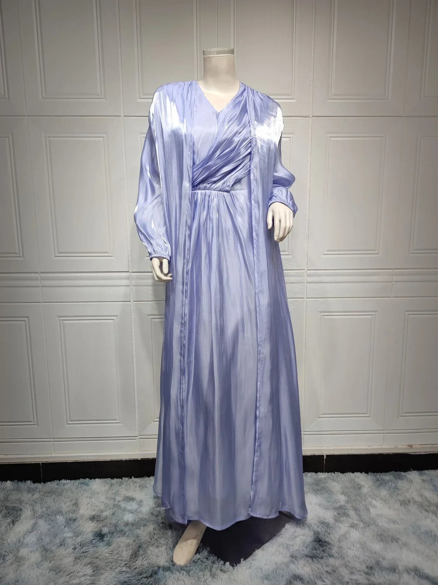 Robe longue satinée pour soirée orientale