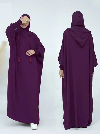 Vêtements islamiques pour femmes: Robes ethniques et accessoires de prière