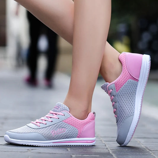 Chaussures femmes: Baskets maille respirantes tendance