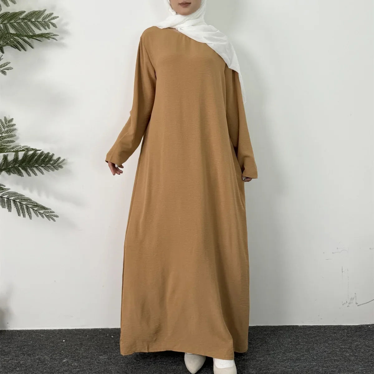 Caftan à col rond pour femmes, robe longue musulmane élégante