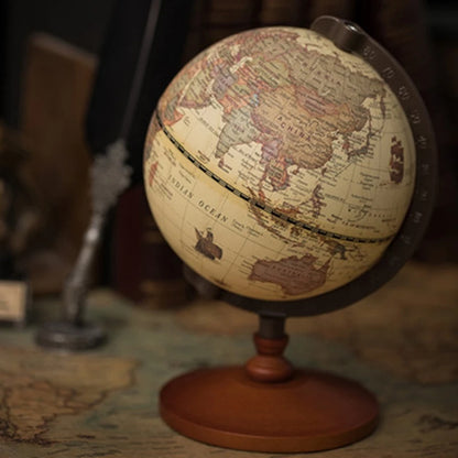 Globe Terrestre Vintage en Bois