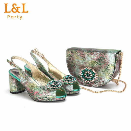 Sandales et sac assortis pour soirée chic, motif vert glamour