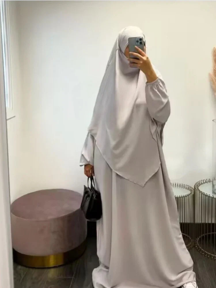 Ensemble abaya longue + hijab musulmane 2023