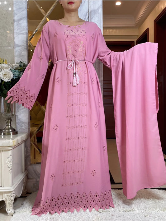 Robe élégante musulmane Dubaï haute qualité