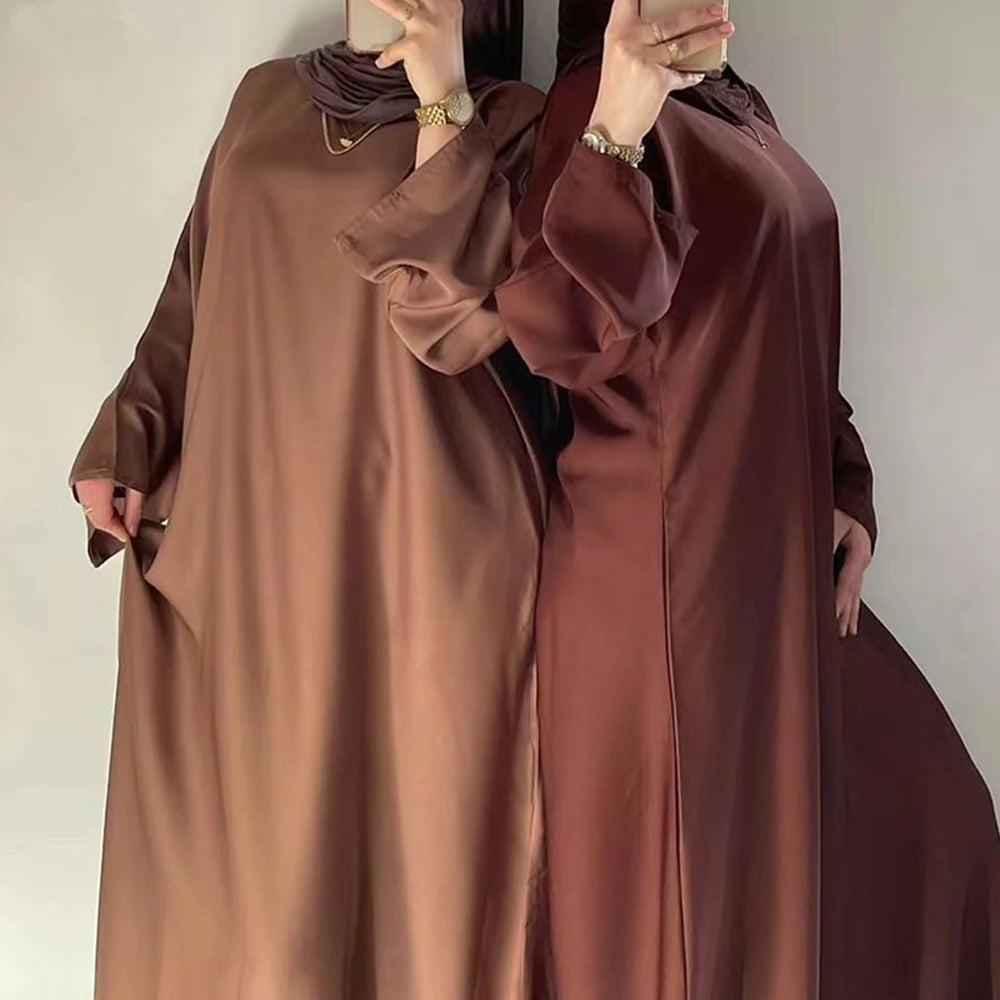 Robe longue en satin pour femmes: style islamique unique