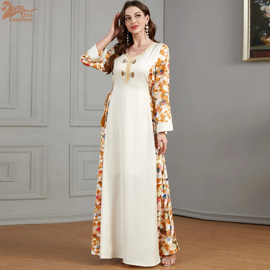 Robe longue musulmane avec imprimé floral 2024