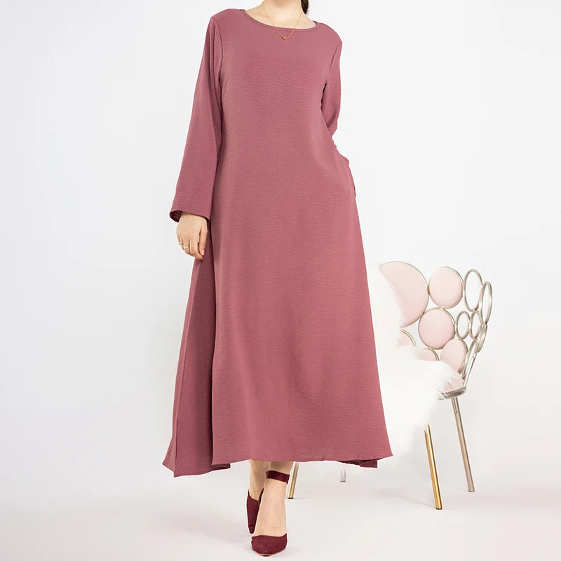 Robe Maxi Modeste pour Femmes Musulmanes - Tenue Islamique Basique pour l'Aïd